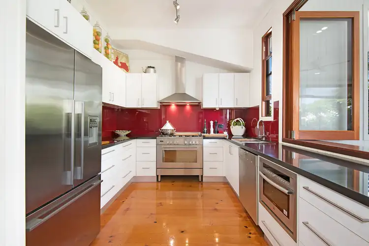 Fifth view of Homely house listing, 122 Princess Street, Kangaroo Point QLD 4169