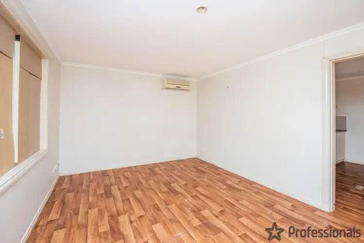 Fifth view of Homely house listing, 27 Clematis Crescent, Utakarra WA 6530