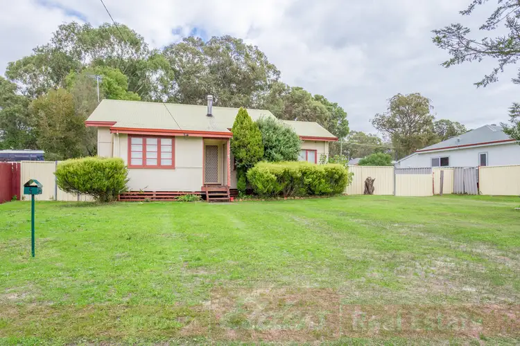 Main view of Homely house listing, 5 Telfer Crescent, Collie WA 6225