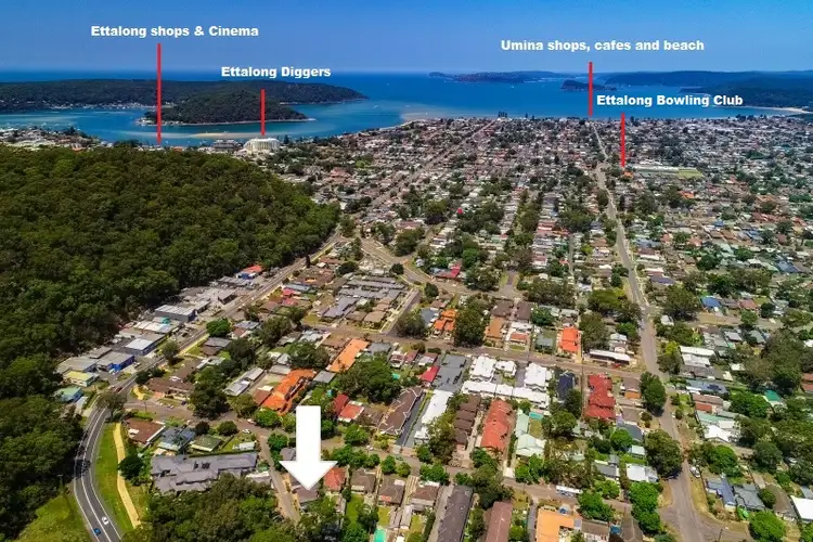 Second view of Homely townhouse listing, 1/1 Warwick Street, Blackwall NSW 2256