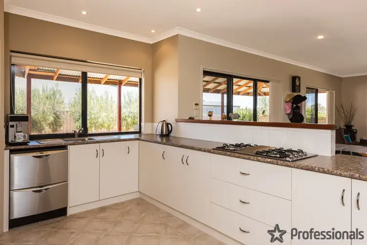 Fourth view of Homely house listing, 12 Fuchsia Close, Strathalbyn WA 6530