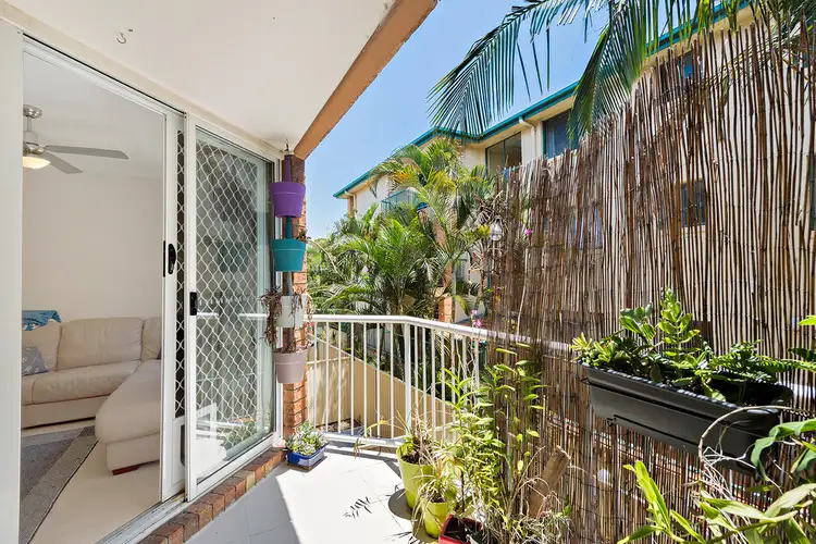 4/54 Coolangatta Road, Coolangatta QLD 4225