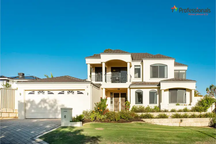 6 Thomas Court, Kingsley WA 6026