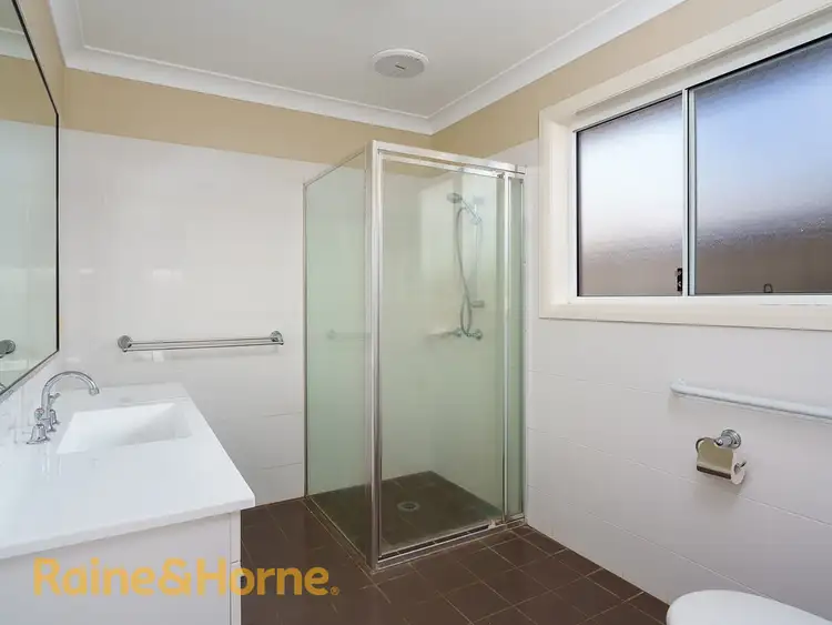 Sixth view of Homely house listing, 6 Carinya Street, Glenfield Park NSW 2650