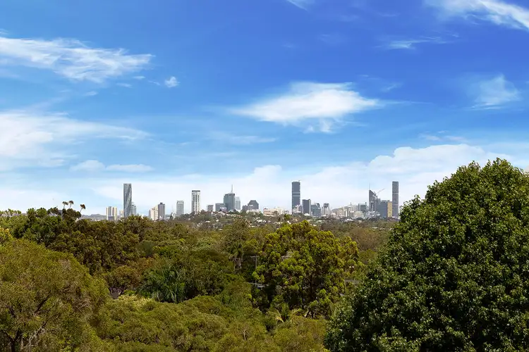 17 Grevillea Street, Everton Hills QLD 4053