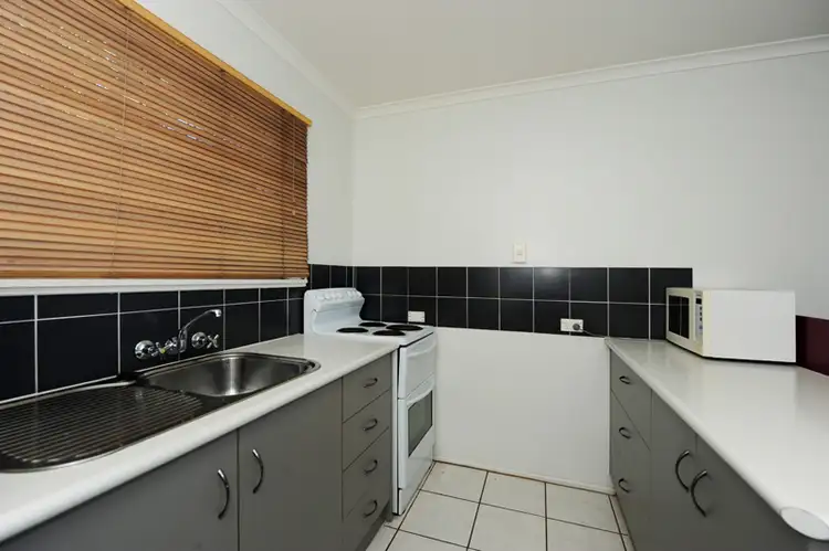 Fifth view of Homely unit listing, 2/141 Oaka Lane, Gladstone Central QLD 4680