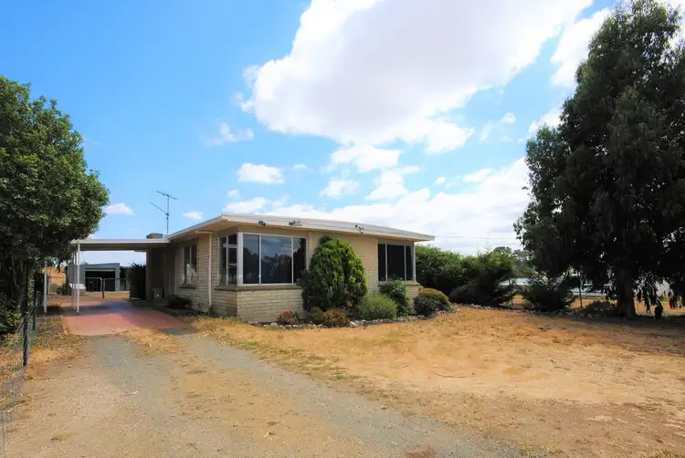 Second view of Homely house listing, 8 Albert Terrace, Oatlands TAS 7120
