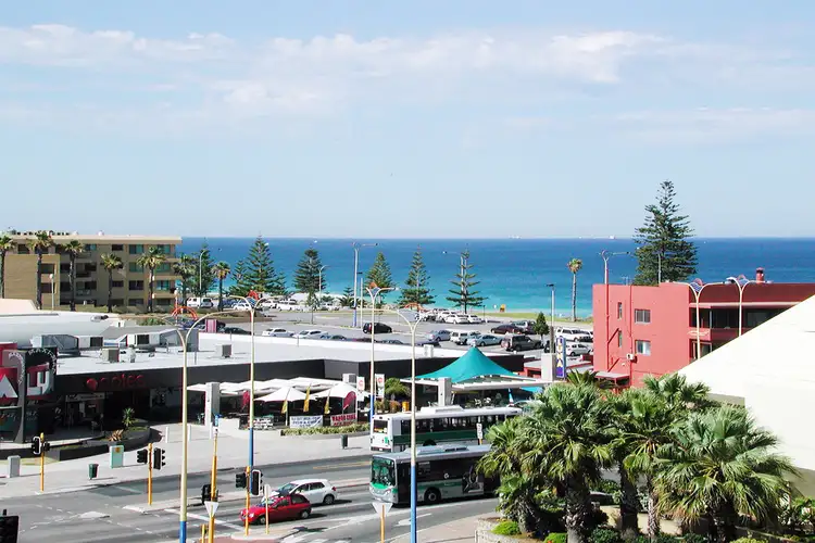 7/204 West Coast Hwy, Scarborough WA 6019