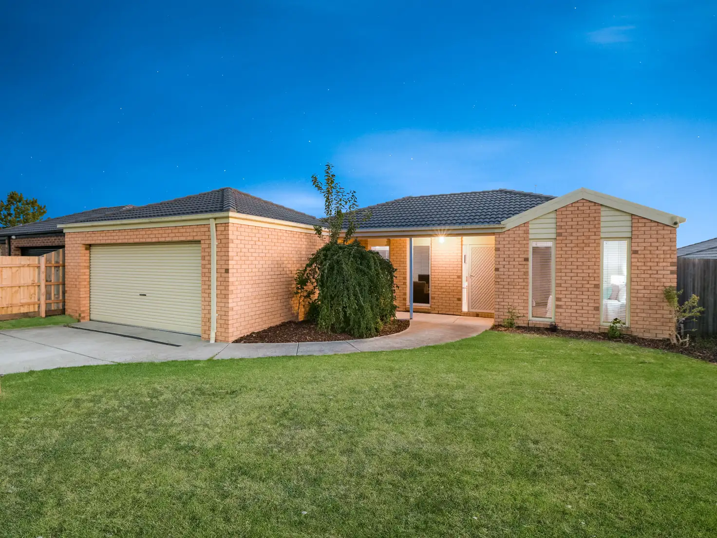 Main view of Homely house listing, 2 Spencer Place, Pakenham VIC 3810