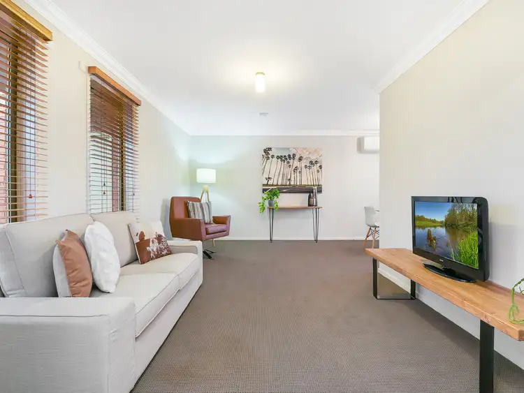 Second view of Homely house listing, 2 Spencer Place, Pakenham VIC 3810