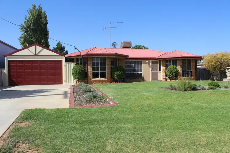 38 Nixon Street, Euston NSW 2737