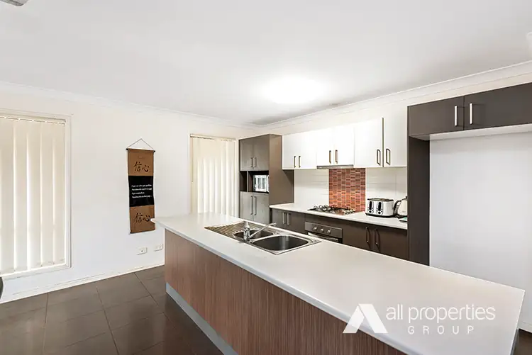 Third view of Homely house listing, 7 Bignonia Close, Heathwood QLD 4110