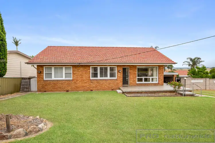 26 Green St, Telarah NSW 2320