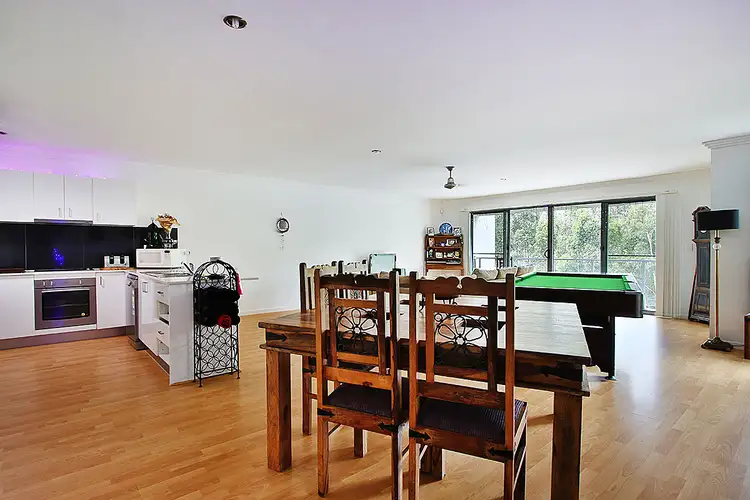 2/2 Conondale Way, Waterford QLD 4133