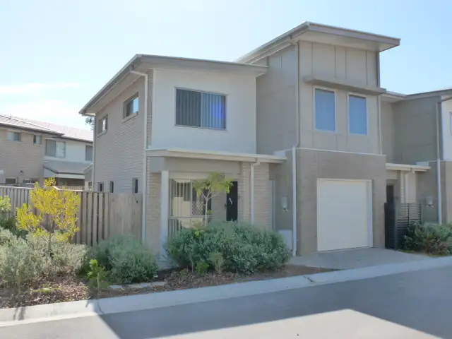 Main view of Homely townhouse listing, 21/86 Carselgrove ave, Fitzgibbon QLD 4018