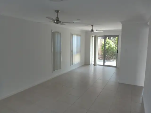 Third view of Homely townhouse listing, 21/86 Carselgrove ave, Fitzgibbon QLD 4018