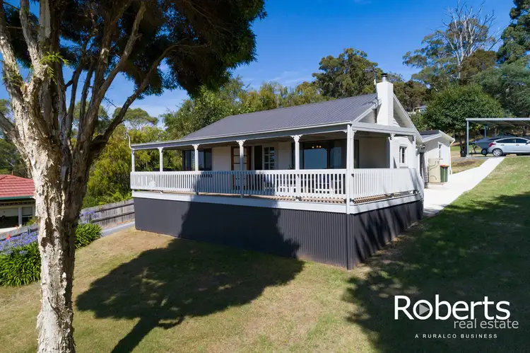 3 Robert Street South, Beauty Point TAS 7270