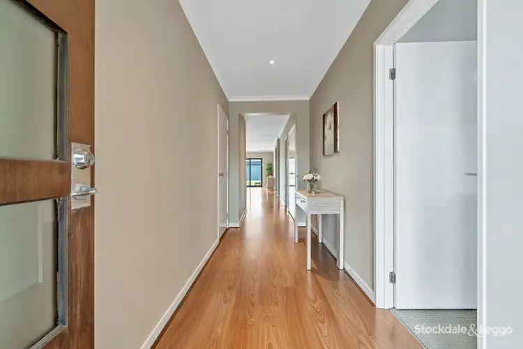 Second view of Homely house listing, 19 Springwood Terrace, Manor Lakes VIC 3024