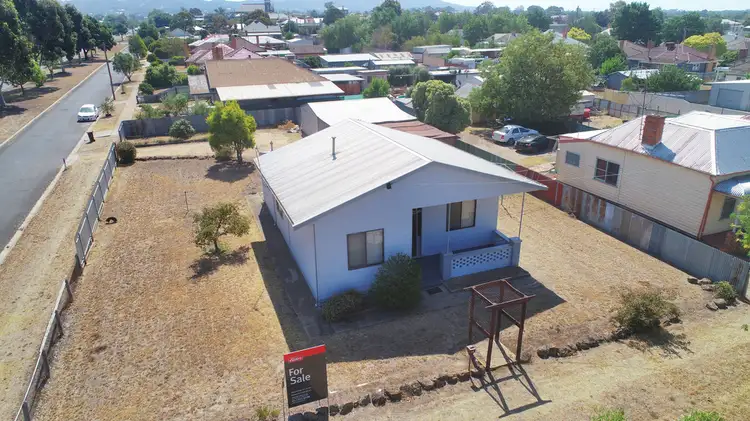 31 Maude Street, Ararat VIC 3377