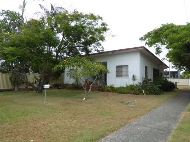 56 Annerley  Avenue, Runaway Bay QLD 4216