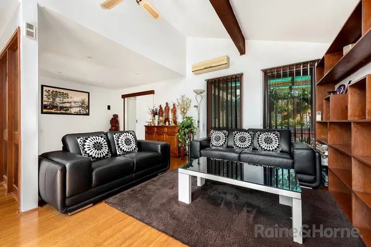 21 BELLAVISTA CRESENT