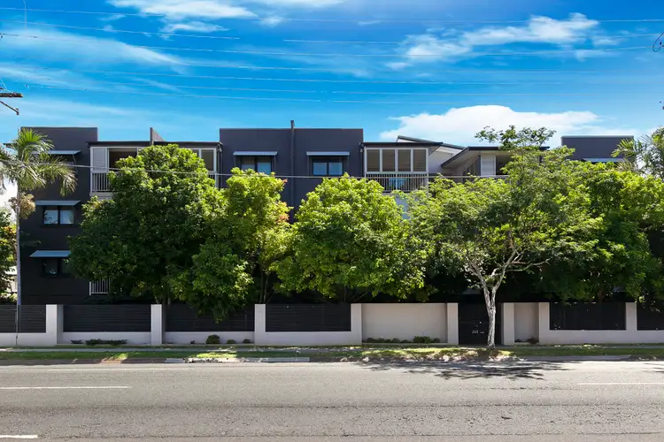 Sixth view of Homely apartment listing, 7/106 Linton Street, Kangaroo Point QLD 4169