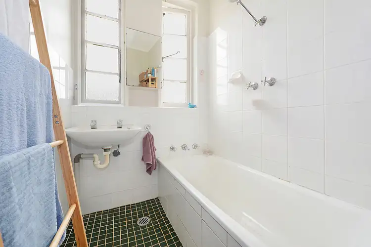 Fifth view of Homely apartment listing, 9/65 Curlewis Street, Bondi Beach NSW 2026