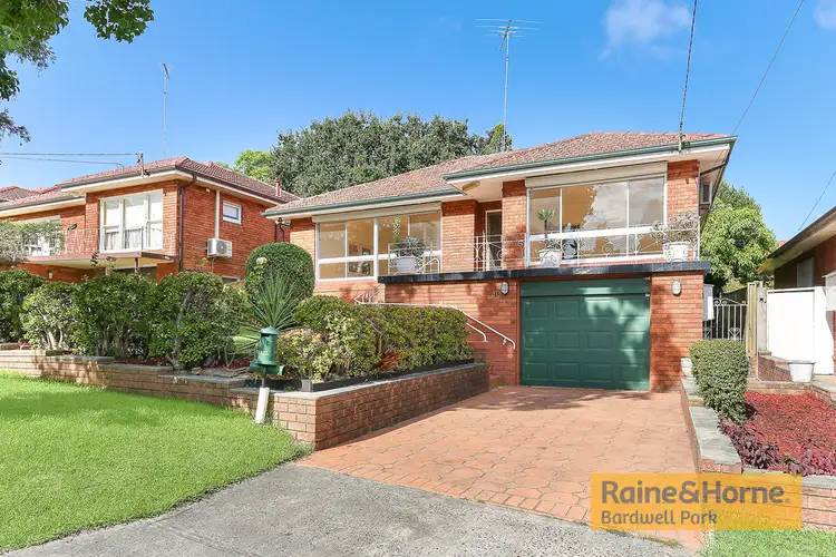 13 Rainbow Crescent, Kingsgrove NSW 2208