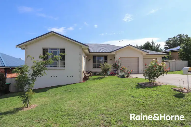 2a Mawson Close, Windradyne NSW 2795
