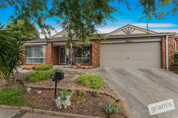 14 Galloway Drive, Narre Warren South VIC 3805