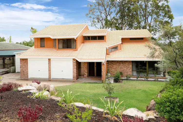 5 Crowsash Court, Albany Creek QLD 4035