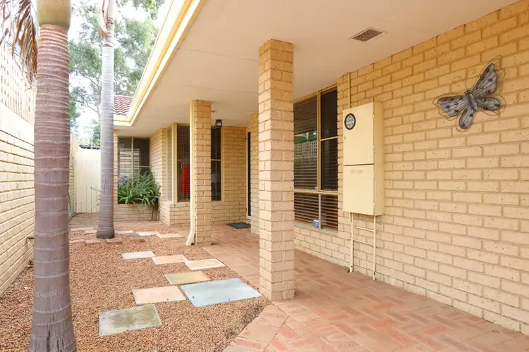 3/1 Cleopatra Street, Palmyra WA 6157