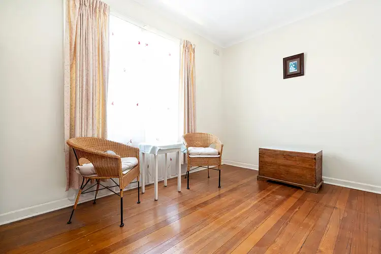 Fifth view of Homely house listing, 6 Harvey Court, Cheltenham VIC 3192