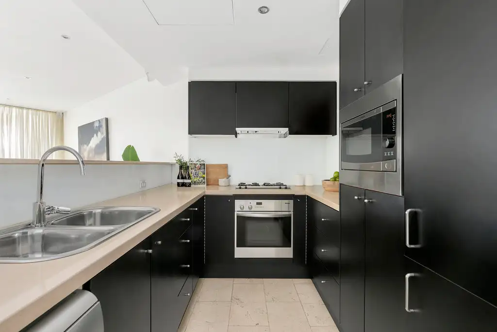Main view of Homely apartment listing, 24/8 Greenknowe Avenue, Potts Point NSW 2011