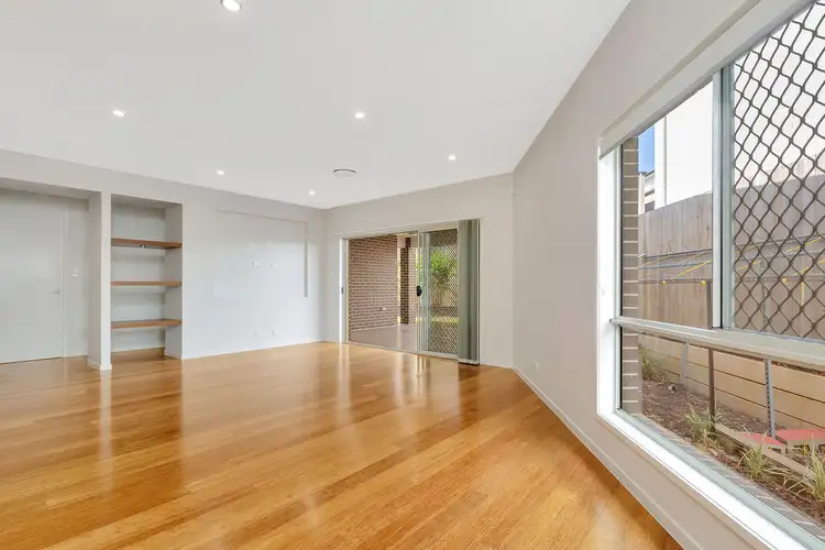 Third view of Homely house listing, 5 COMPASS CLOSE, Kuraby QLD 4112