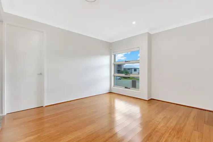 Fifth view of Homely house listing, 5 COMPASS CLOSE, Kuraby QLD 4112