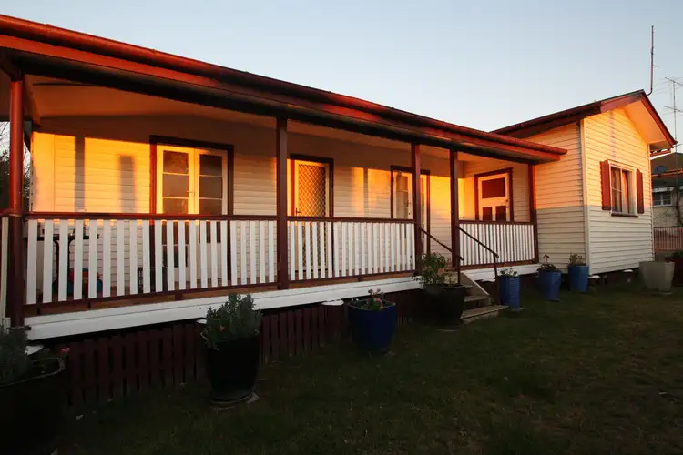 18 WALLACE STREET, Warwick QLD 4370