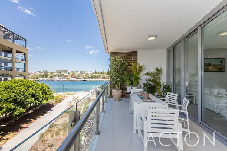 8/2 Doepel Street, North Fremantle WA 6159