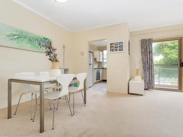 Third view of Homely unit listing, 6/6-10 BORONIA STREET, Dee Why NSW 2099