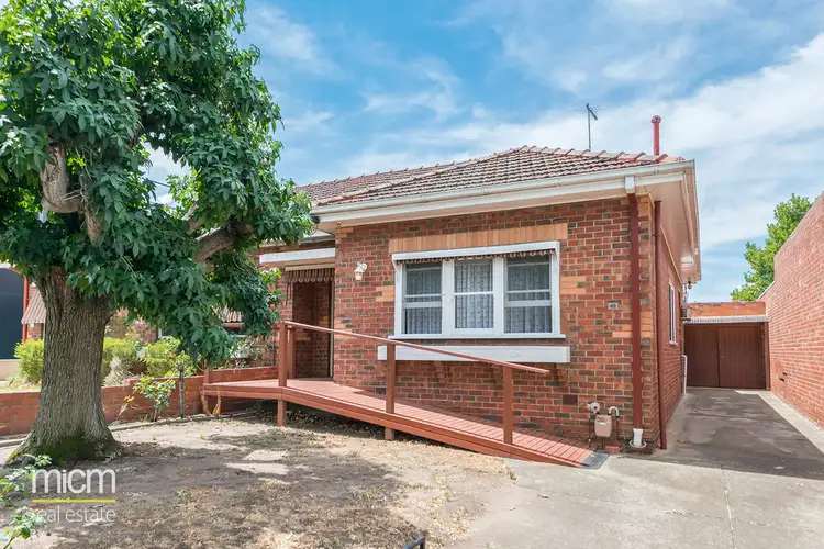 42 Napier Street, Essendon VIC 3040