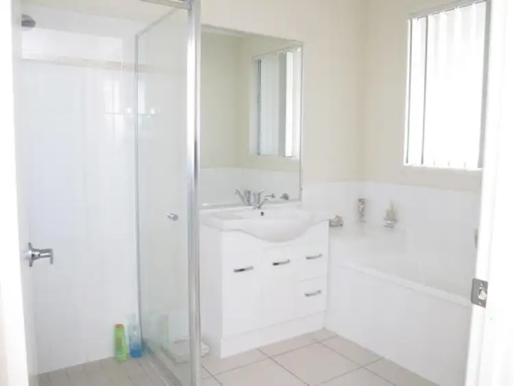 Fifth view of Homely house listing, 17 Iris Court, Yamanto QLD 4305