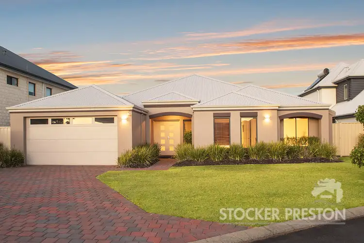 33 Oakmont Crescent, Dunsborough WA 6281
