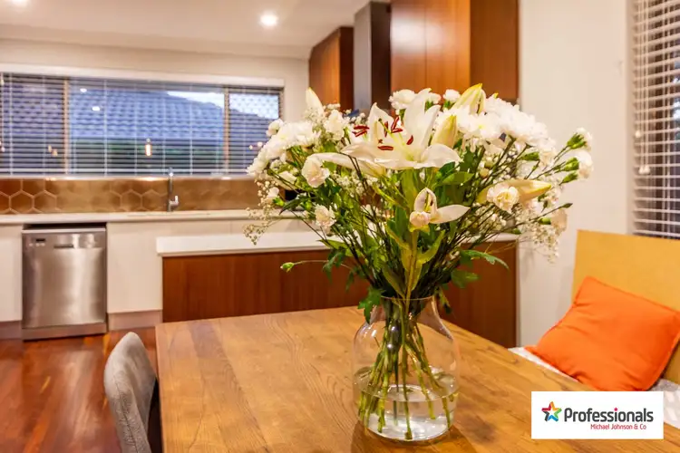 22 Compton Way, Morley WA 6062