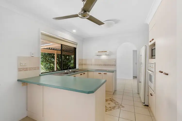 Fourth view of Homely house listing, 4 Angela Crescent, Cleveland QLD 4163