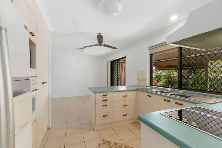 Fifth view of Homely house listing, 4 Angela Crescent, Cleveland QLD 4163