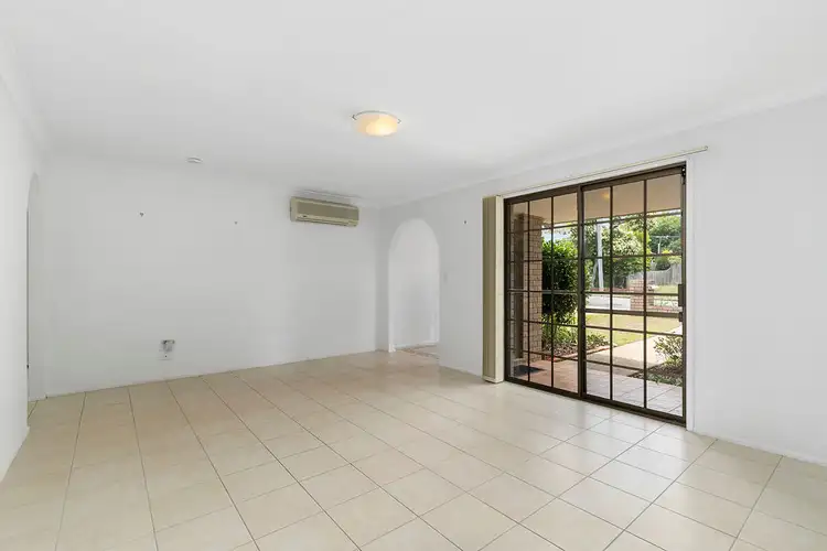 Seventh view of Homely house listing, 4 Angela Crescent, Cleveland QLD 4163