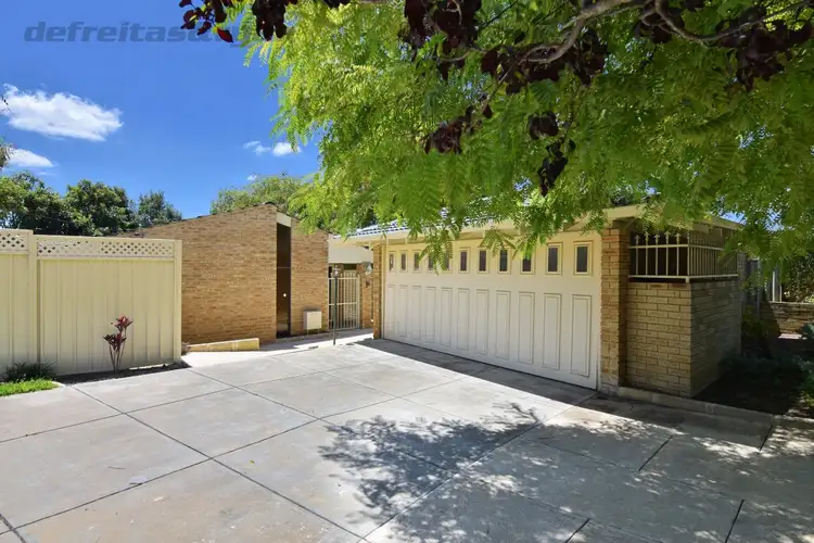 77 Mason Court, South Lake WA 6164
