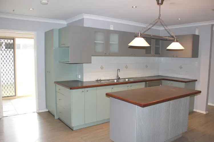 Second view of Homely house listing, 8 Limoges Elbow, Port Kennedy WA 6172