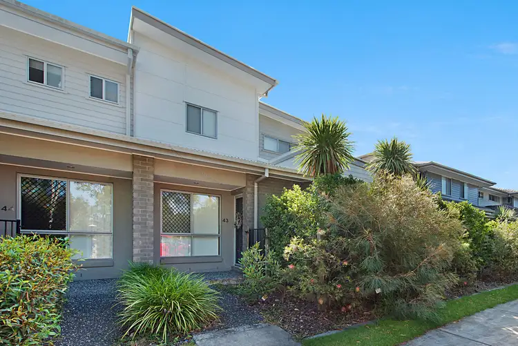 Main view of Homely townhouse listing, 43/86 CARSELGROVE AVENUE, Fitzgibbon QLD 4018