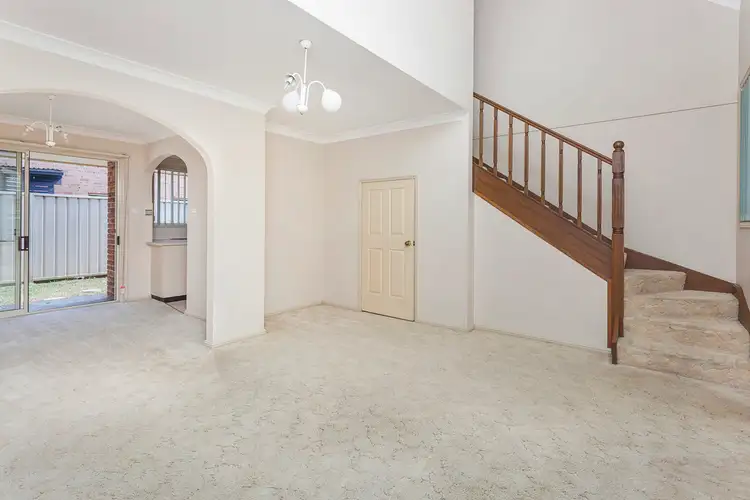 2/26-28 Bateman Avenue, Albion Park Rail NSW 2527